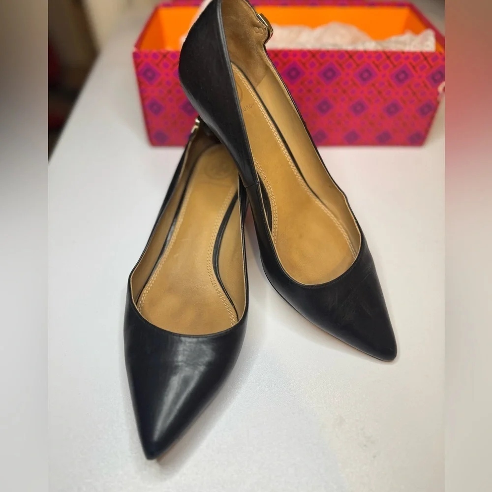 TORY BURCH Elizabeth leather pumps Black Sz 6.5